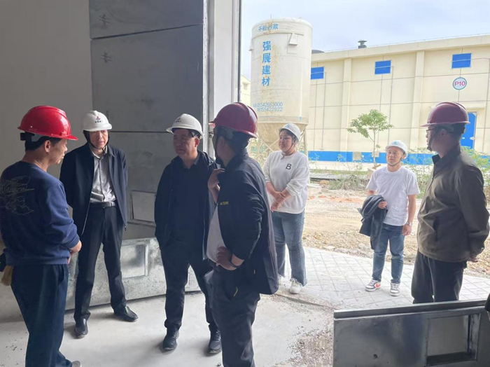 集团公司督导罗山库工程进展